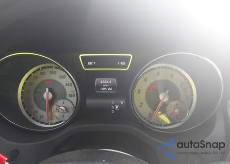 2017 Mercedes-Benz Gla 250 4Matic z USA, uszkodzony, nr VIN WDCTG4GB5HJ340252